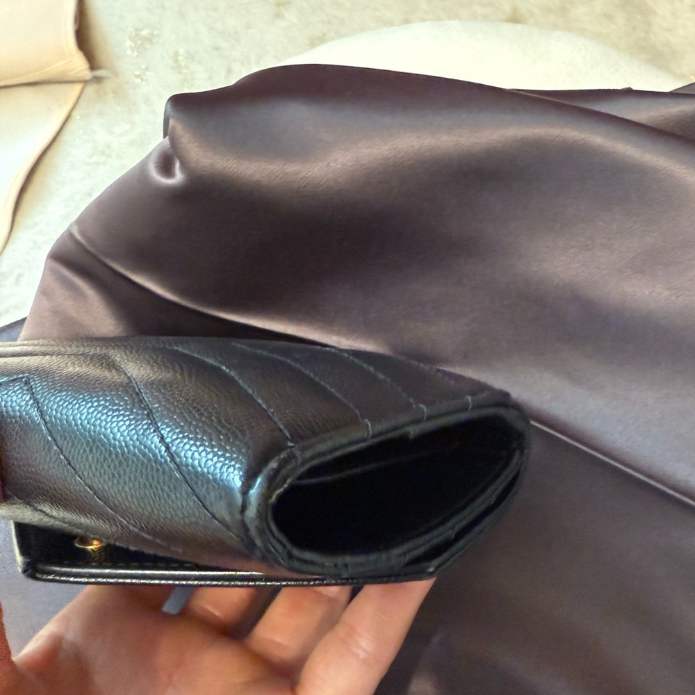 Saint Laurent Black Leather Card Holder / passport holder - Picture 4 of 6